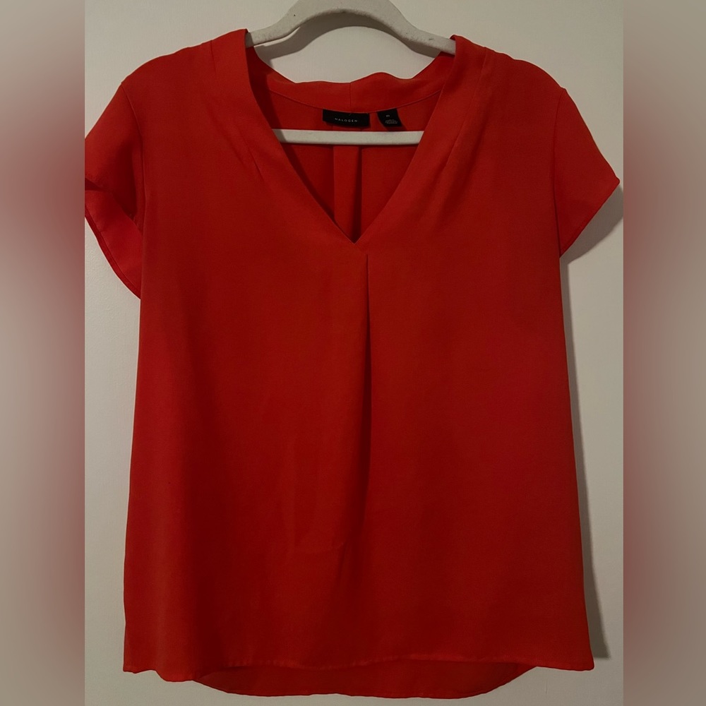 Halogen light blouse